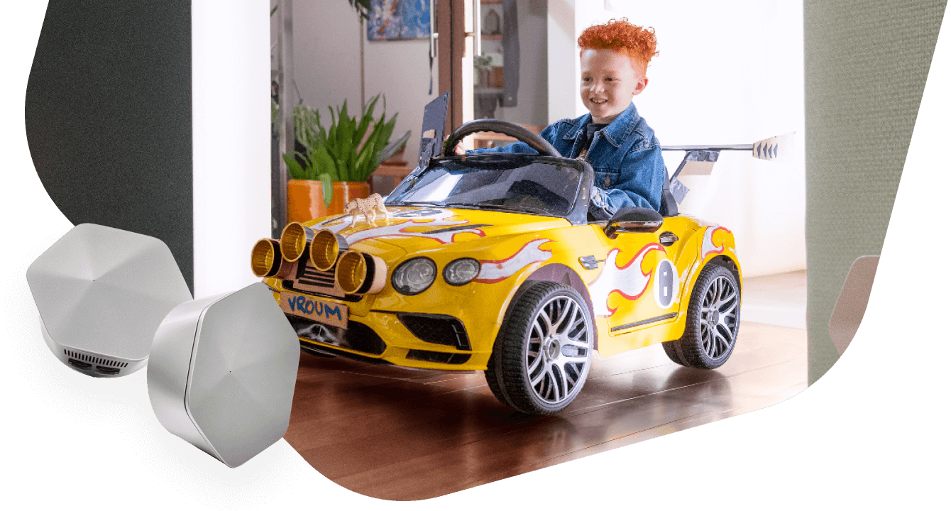Wifi-pods - kid driving in toy car at home
