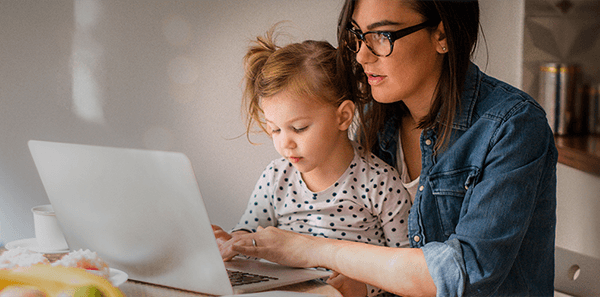 Woman child laptop WIGO